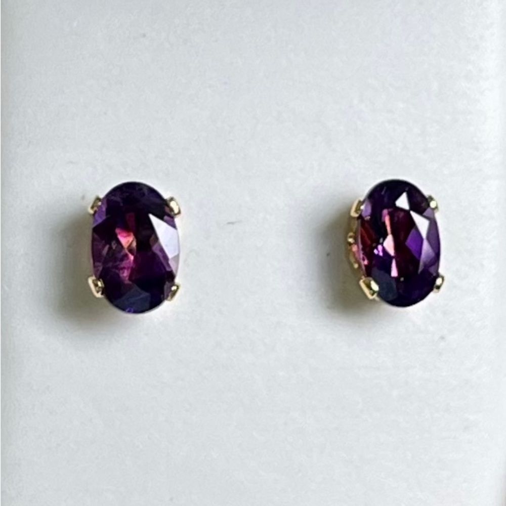 925 GP gemstone nip pierced earrings, purple